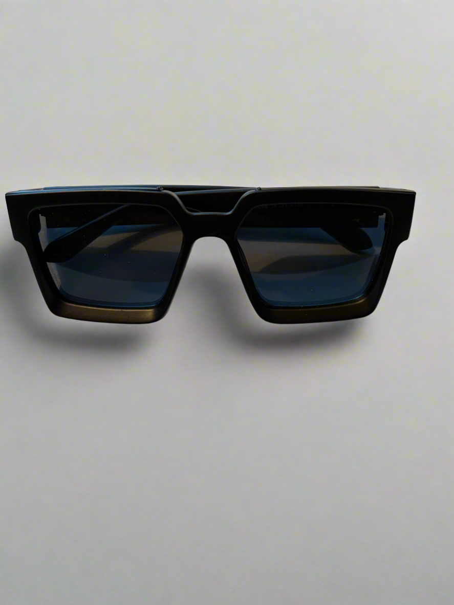 Square frame glasses