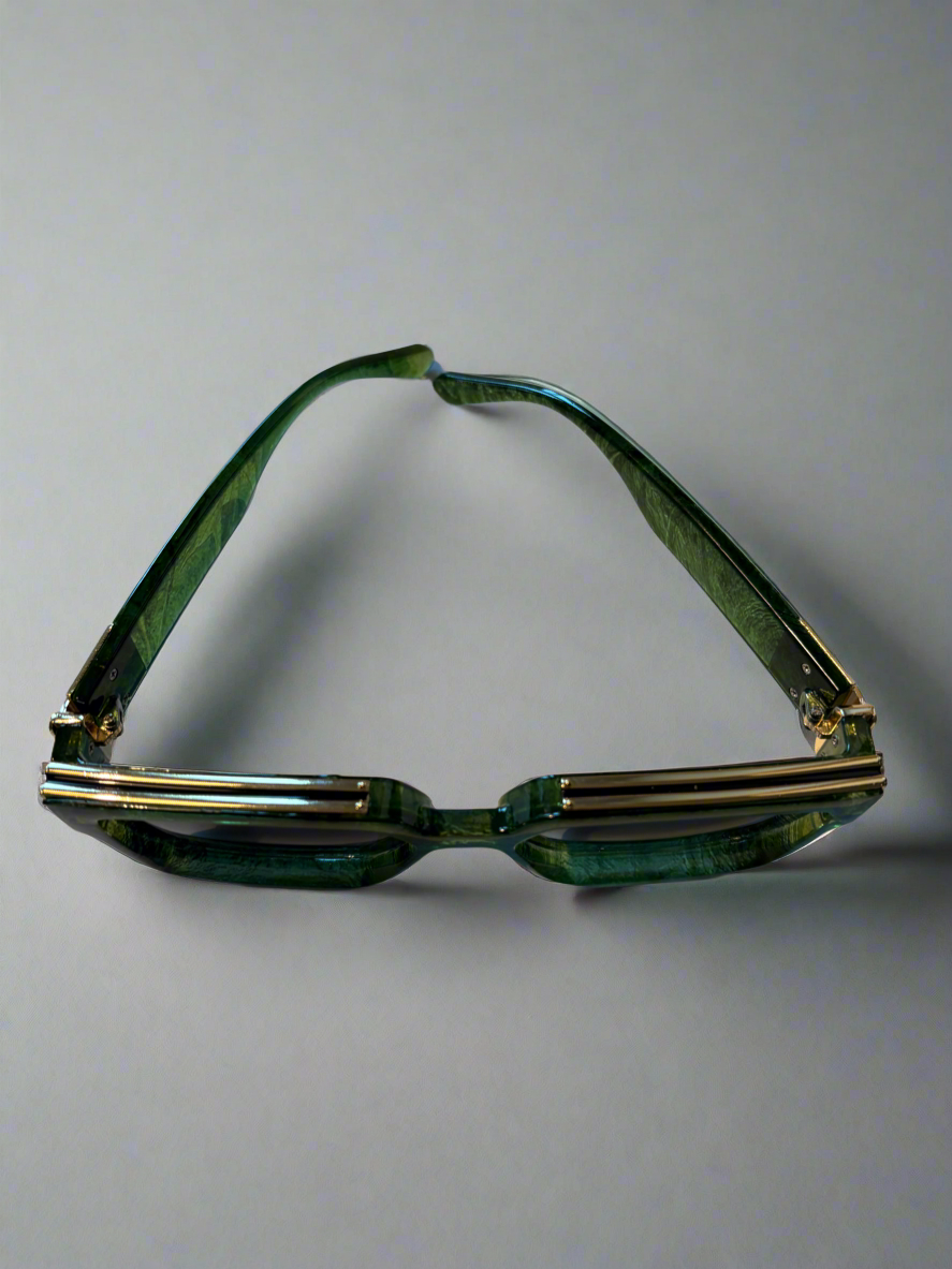 Square frame glasses