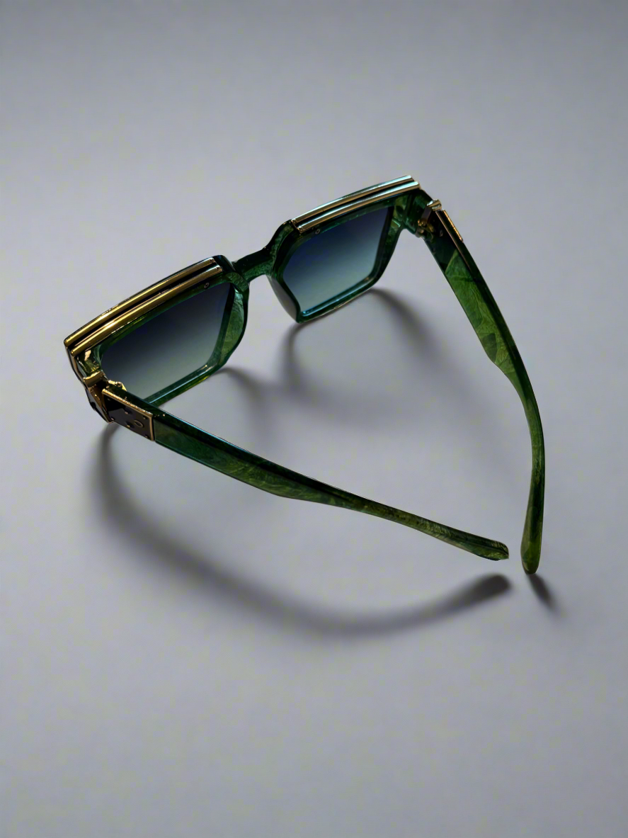 Square frame glasses