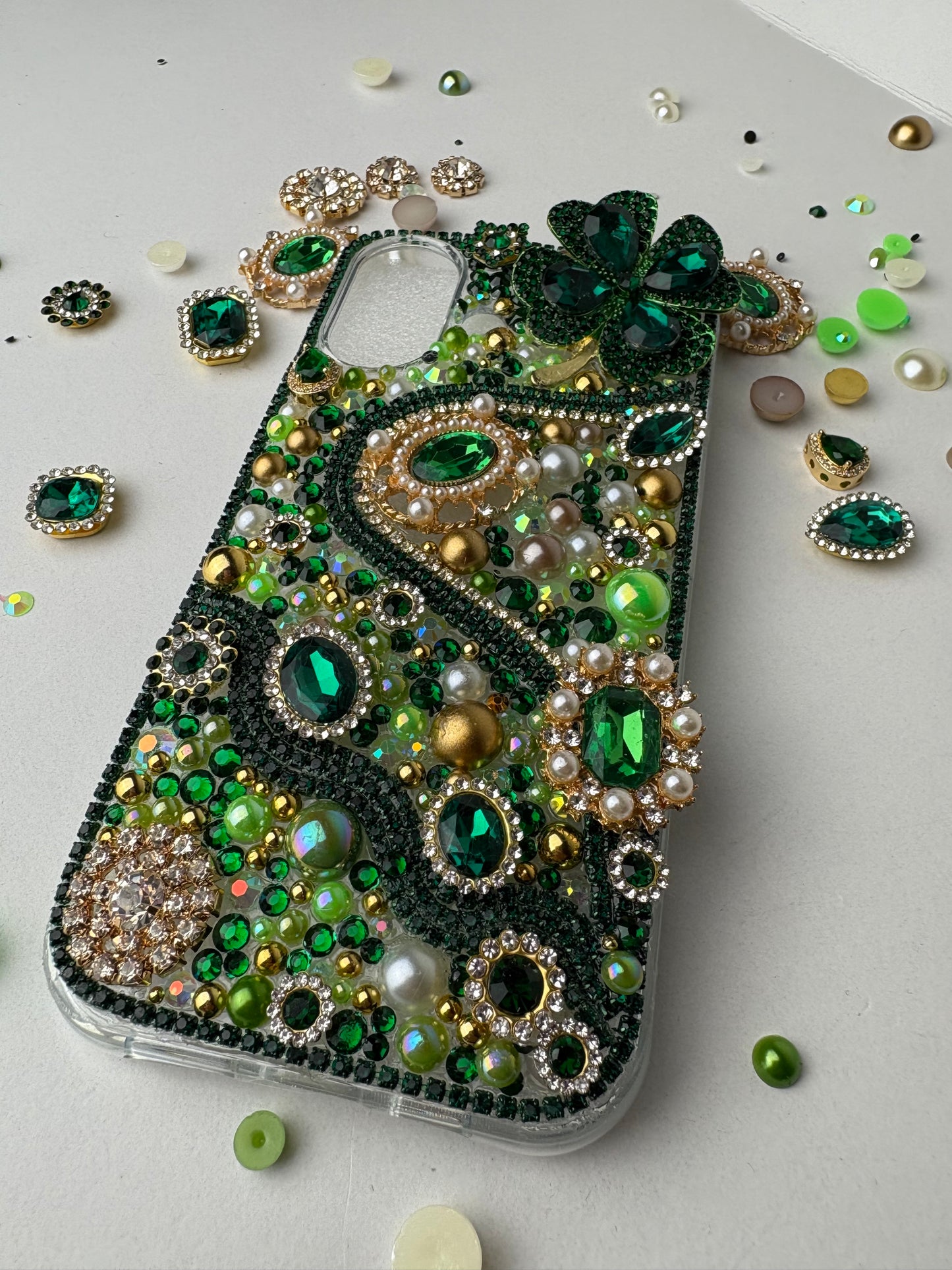 Emerald Green Rhinestone Phone Case – Luxury Lucky Clover St. Patrick’s Day Phone Case
