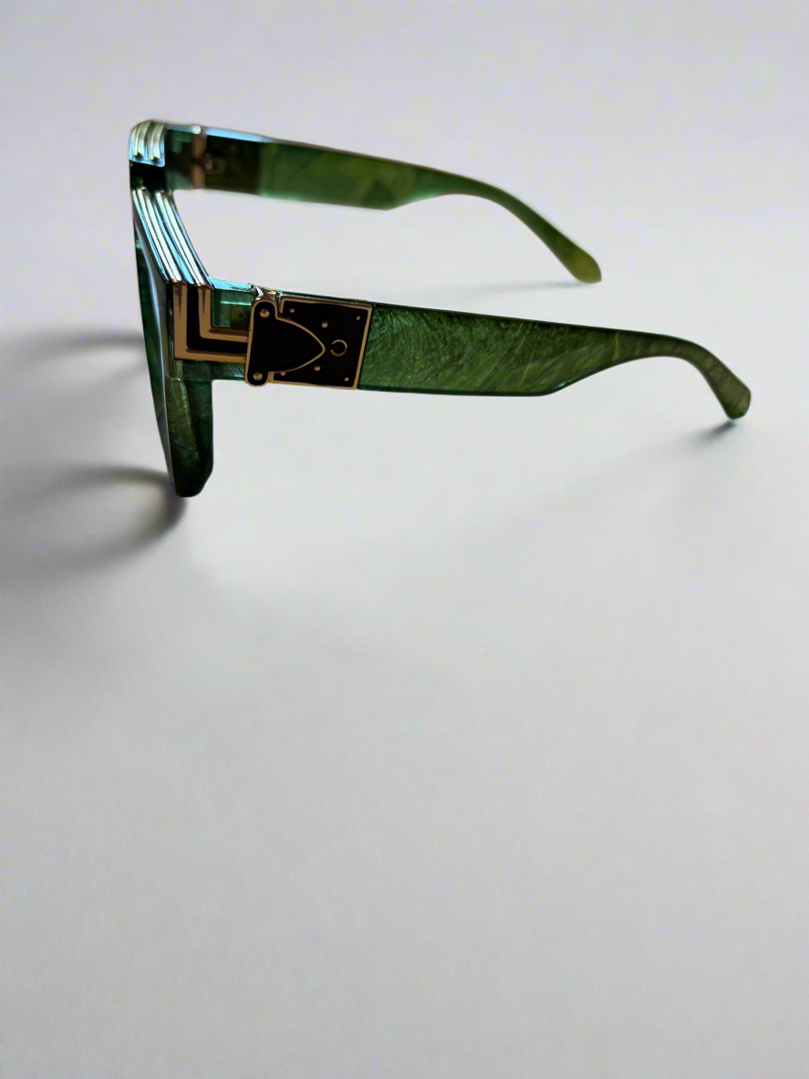 Square frame glasses